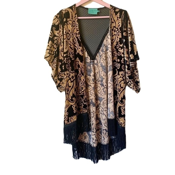 𝅺JUDITH MARCH Velvet Lace Fringe Gold Black Kimono Size Small - Picture 1 of 7